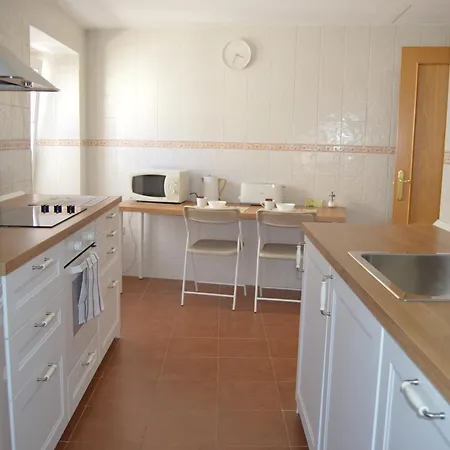 Apartment Vut Casa De Leales - *